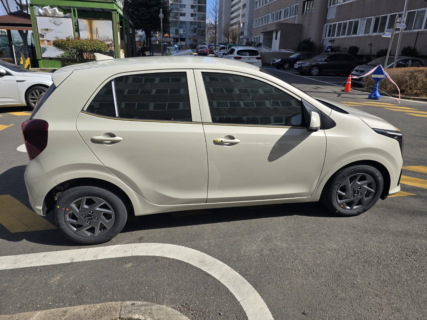 모닝 출고 현장